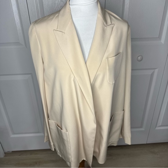 BALLY Switzerland 100% Silk Blazer Top Sz 12 Beige Designer $1800+